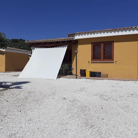 Sos Appentos 3 - Indipendente 4/6 Posti Letto Apartment Siniscola Luaran gambar