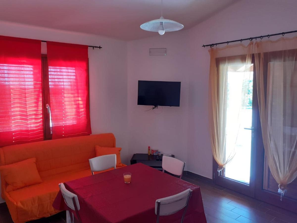 Sos Appentos 3 - Indipendente 4/6 Posti Letto Apartment Siniscola Luaran gambar